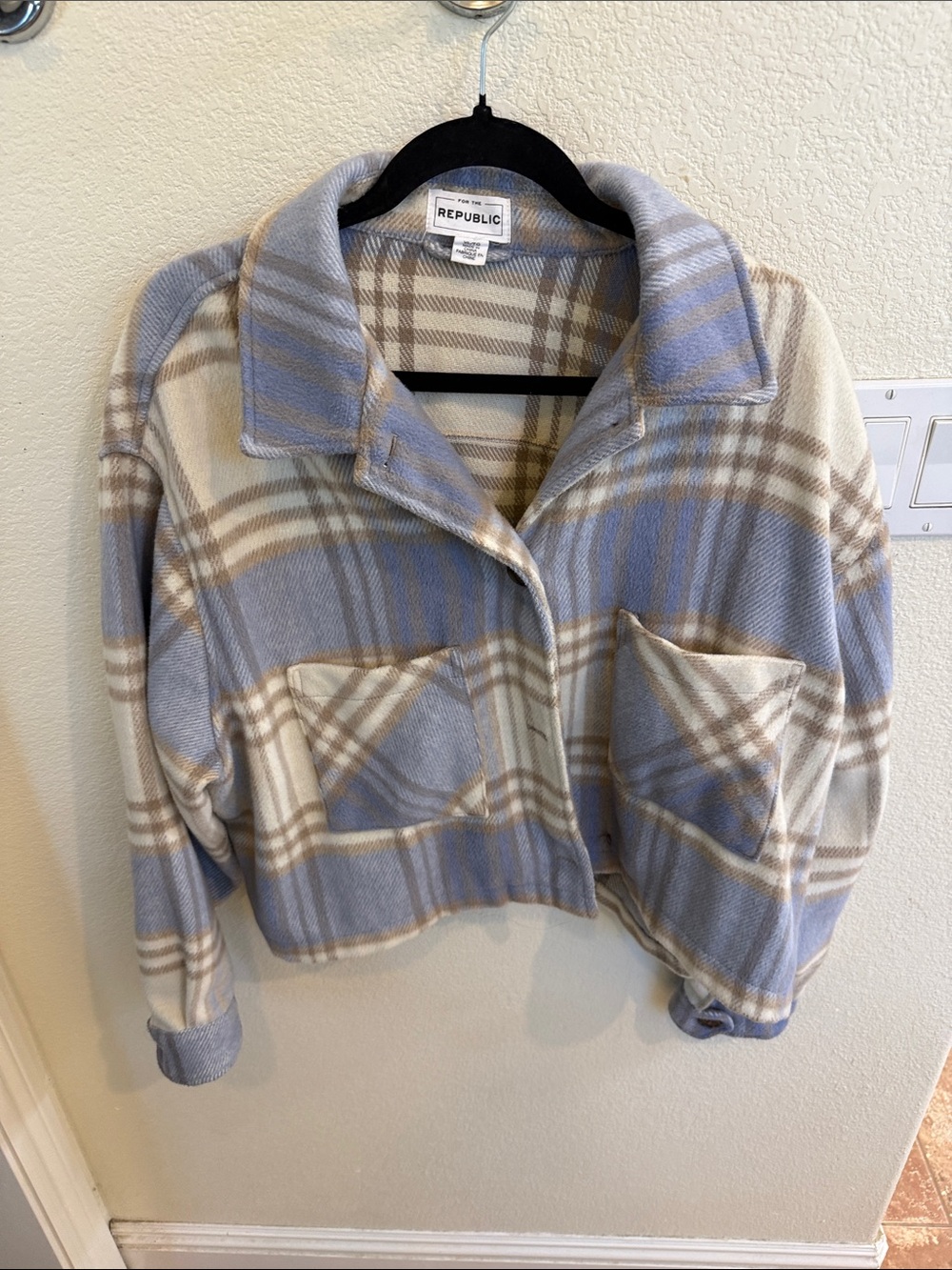 Plaid Shacket Jacket in Light Blue and Cream